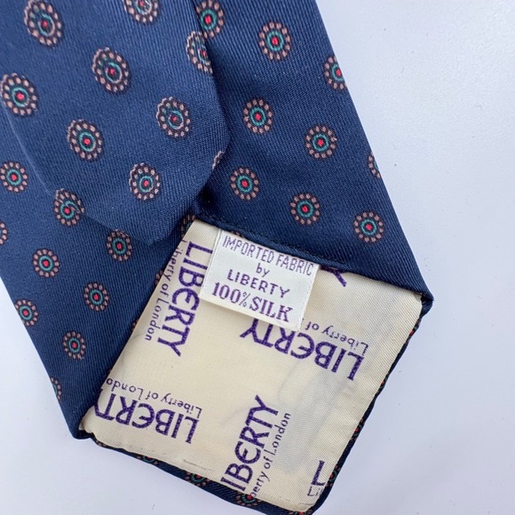 Liberty of London Mens Silk Navy Blue Micro Dot Pattern Necktie 58"x3" - Picture 4 of 4